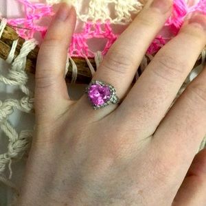Miadora pink sapphire and sterling silver ring size 7 💗 sailor moon inspired